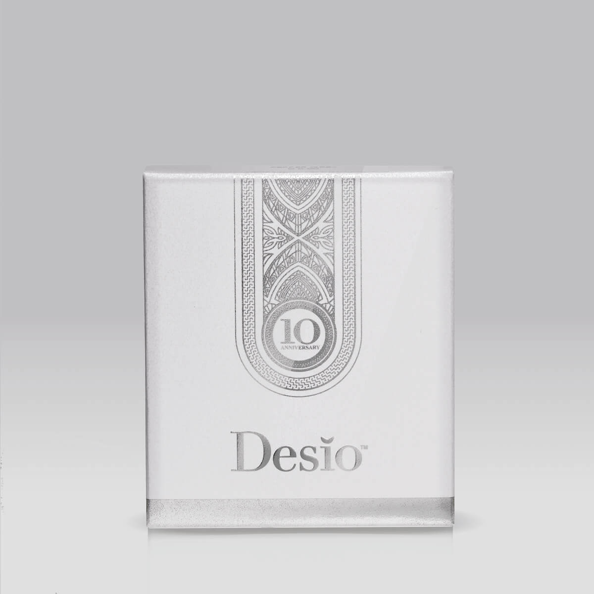 Desio Anniversary Collection, for a refined natural look with a dash of subtle elegance.